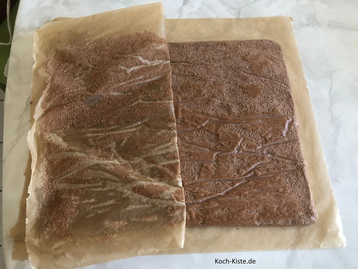 ziehe vorsichtig das Backpapier ab