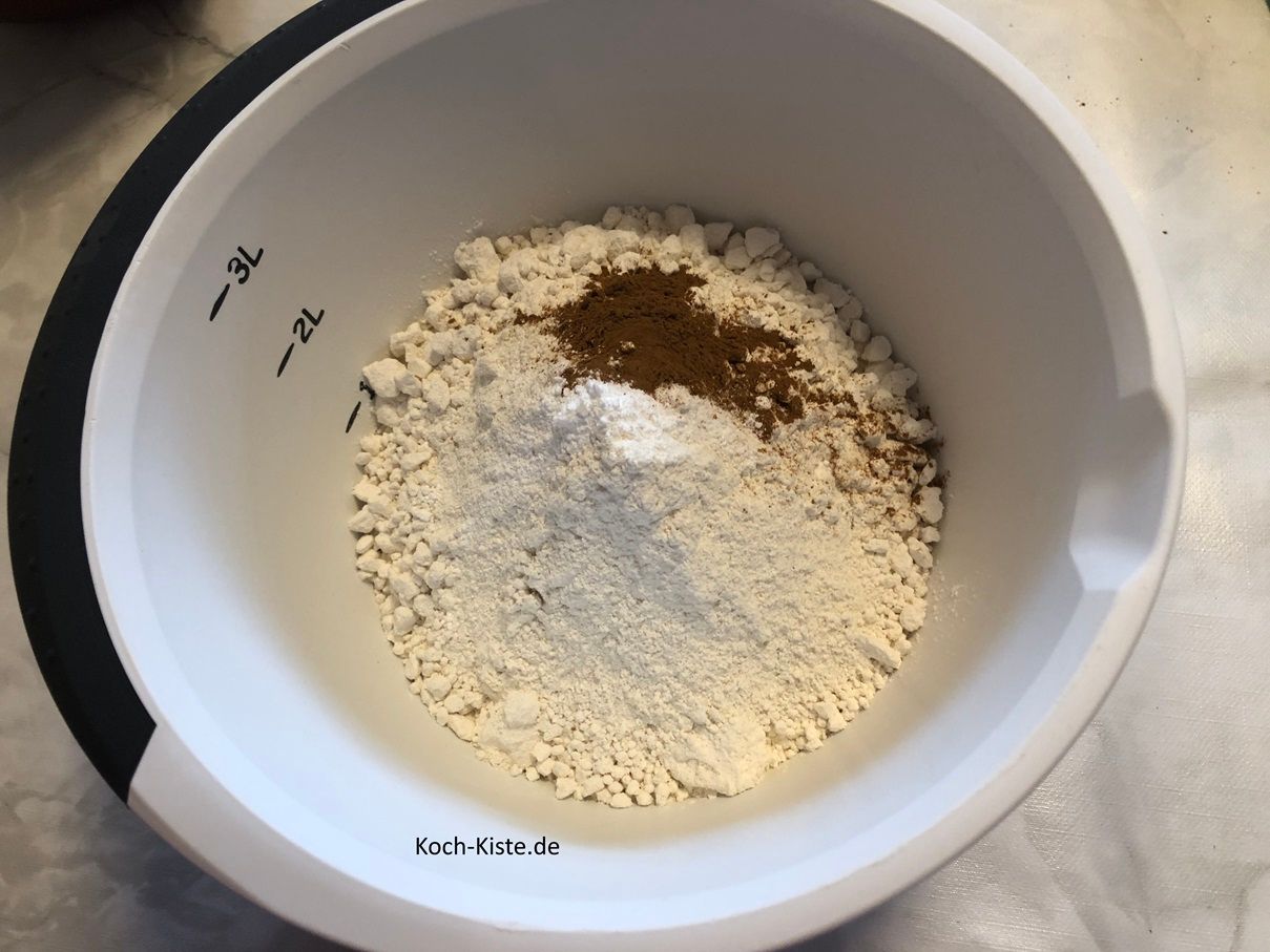 nun gebe 1 Teelöffel Zimtpulver hinzu