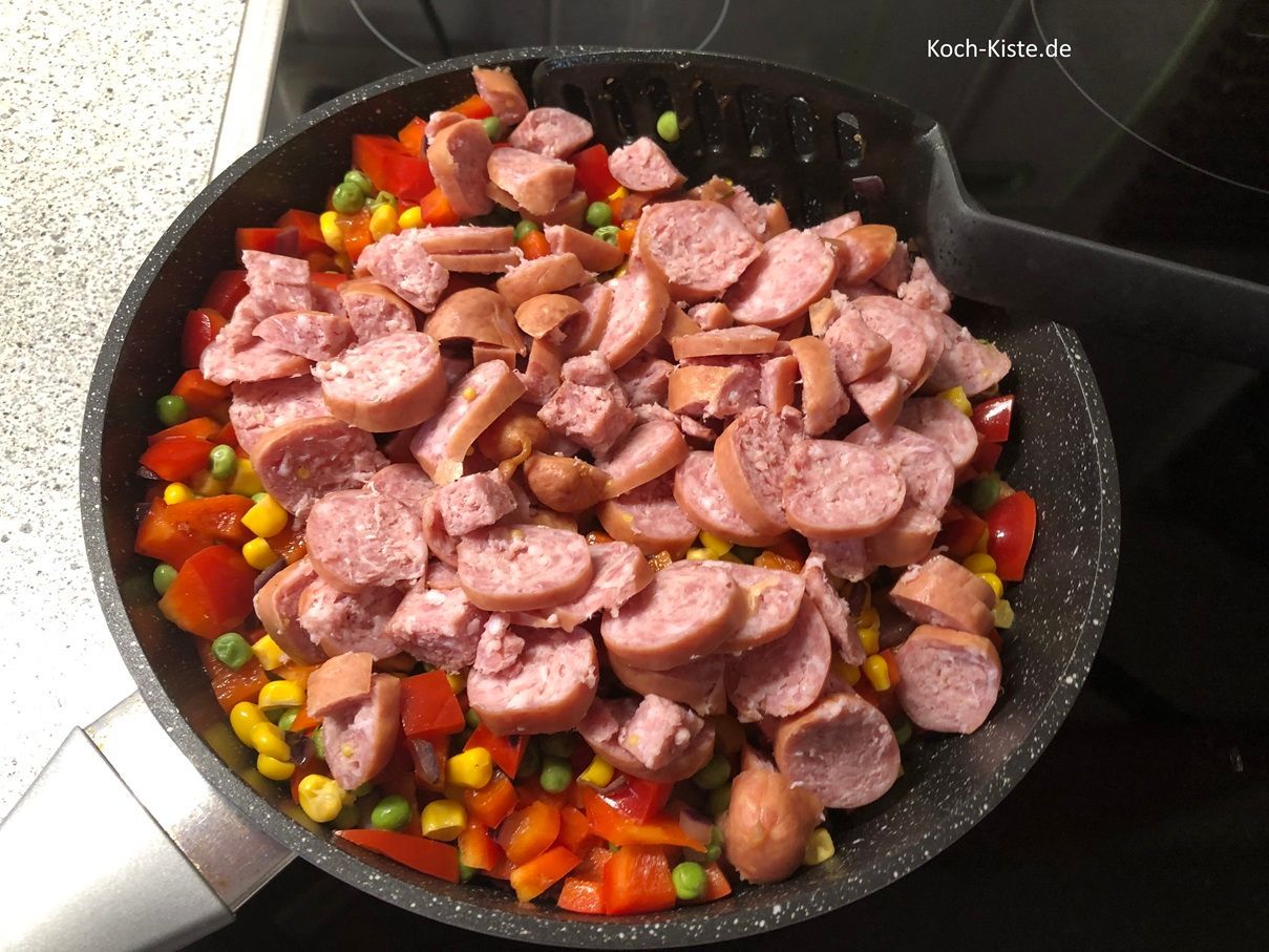 und die Mettenden Scheiben mit in die Pfanne