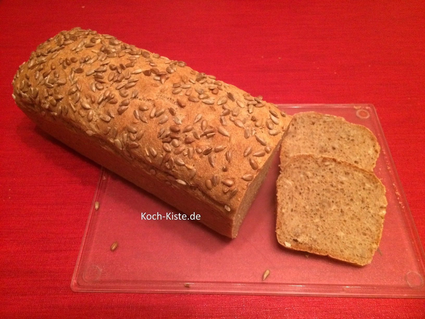 Dinkel-Körner Brot mit 2 Dinkelmehlsorten