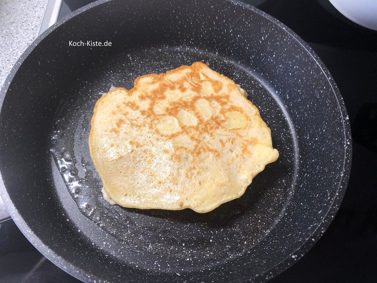 backe von der Seite den Pfannkuchen nochmal 1-2 Mintuen