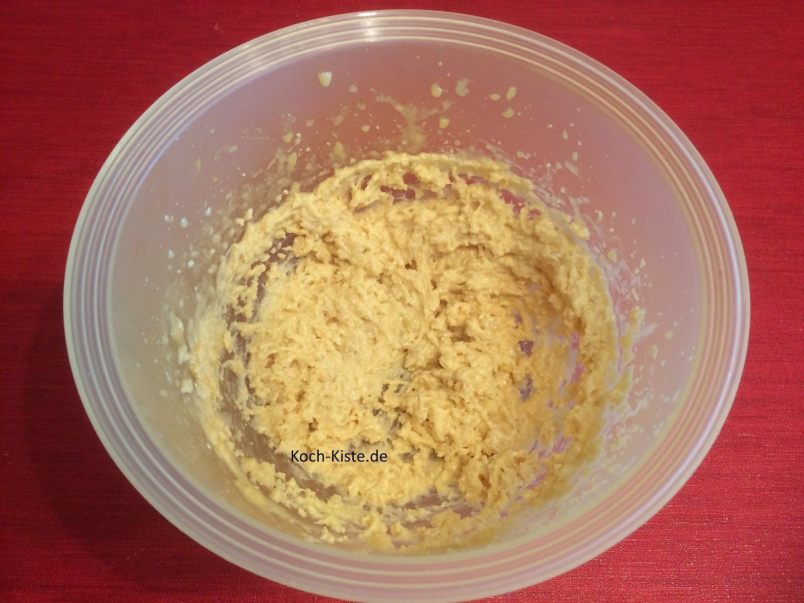 fertig gerührte Mazipanfüllung