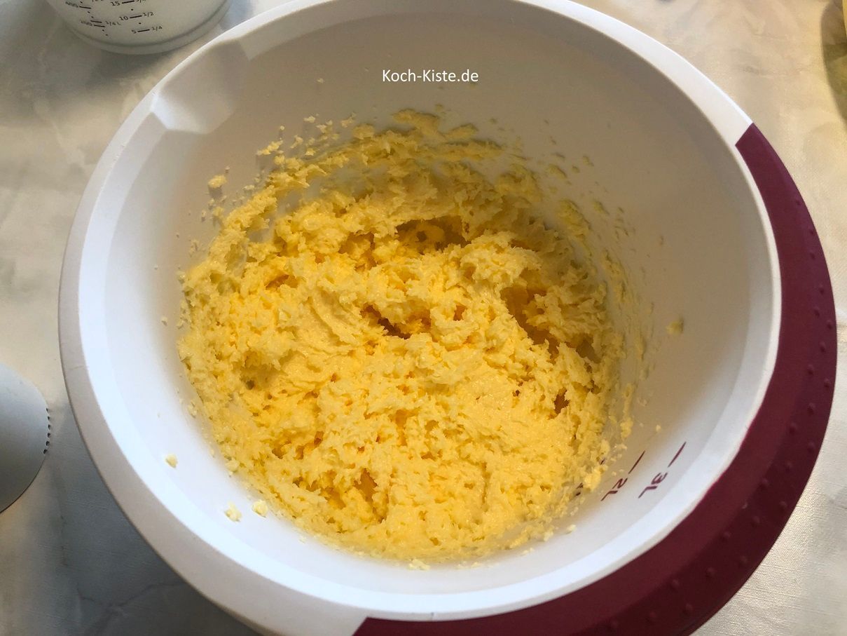 fertig gerührt mit allen Eigelben