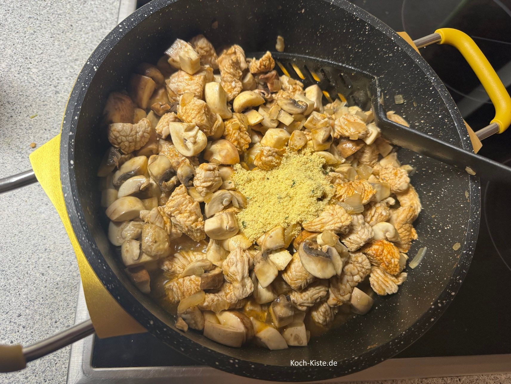 gebe zuerst das Gemüsebrühepulver