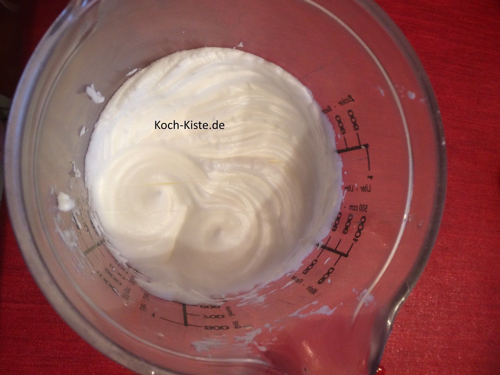 Eiweiß steif schlagen