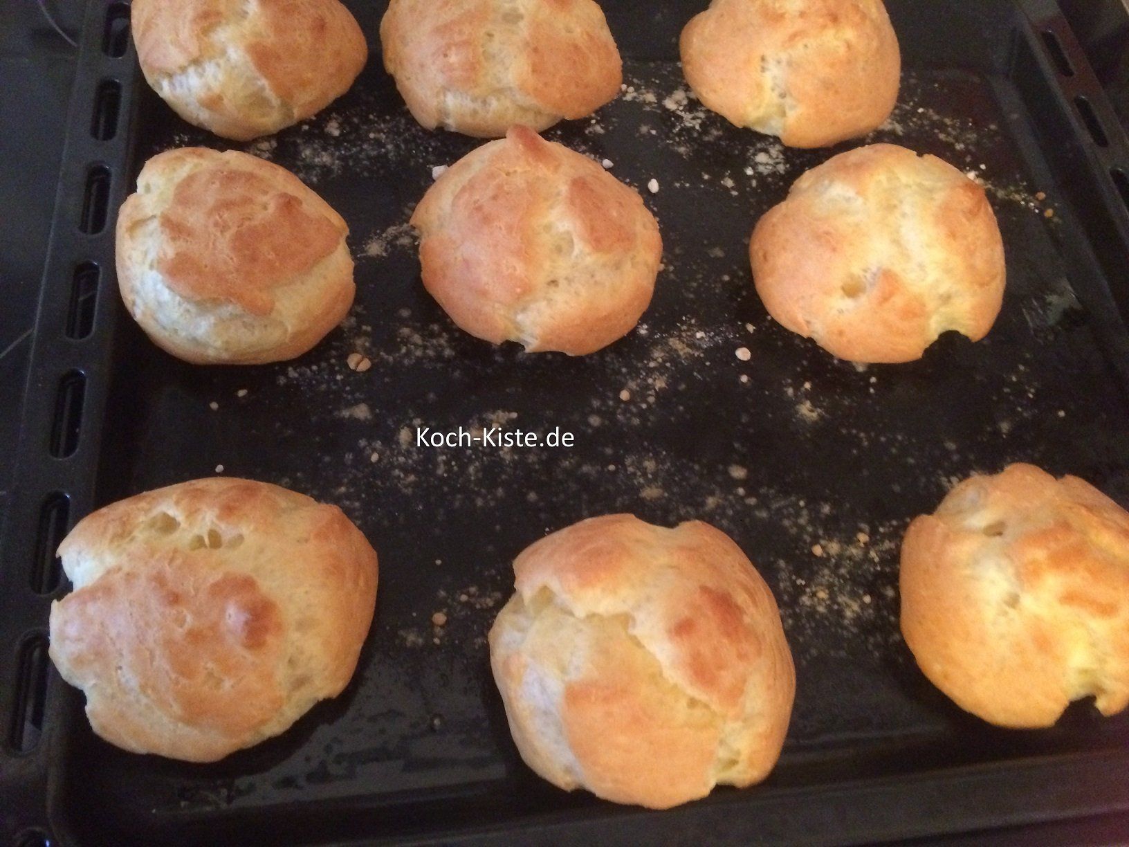 fertig gebackene Windbeutel