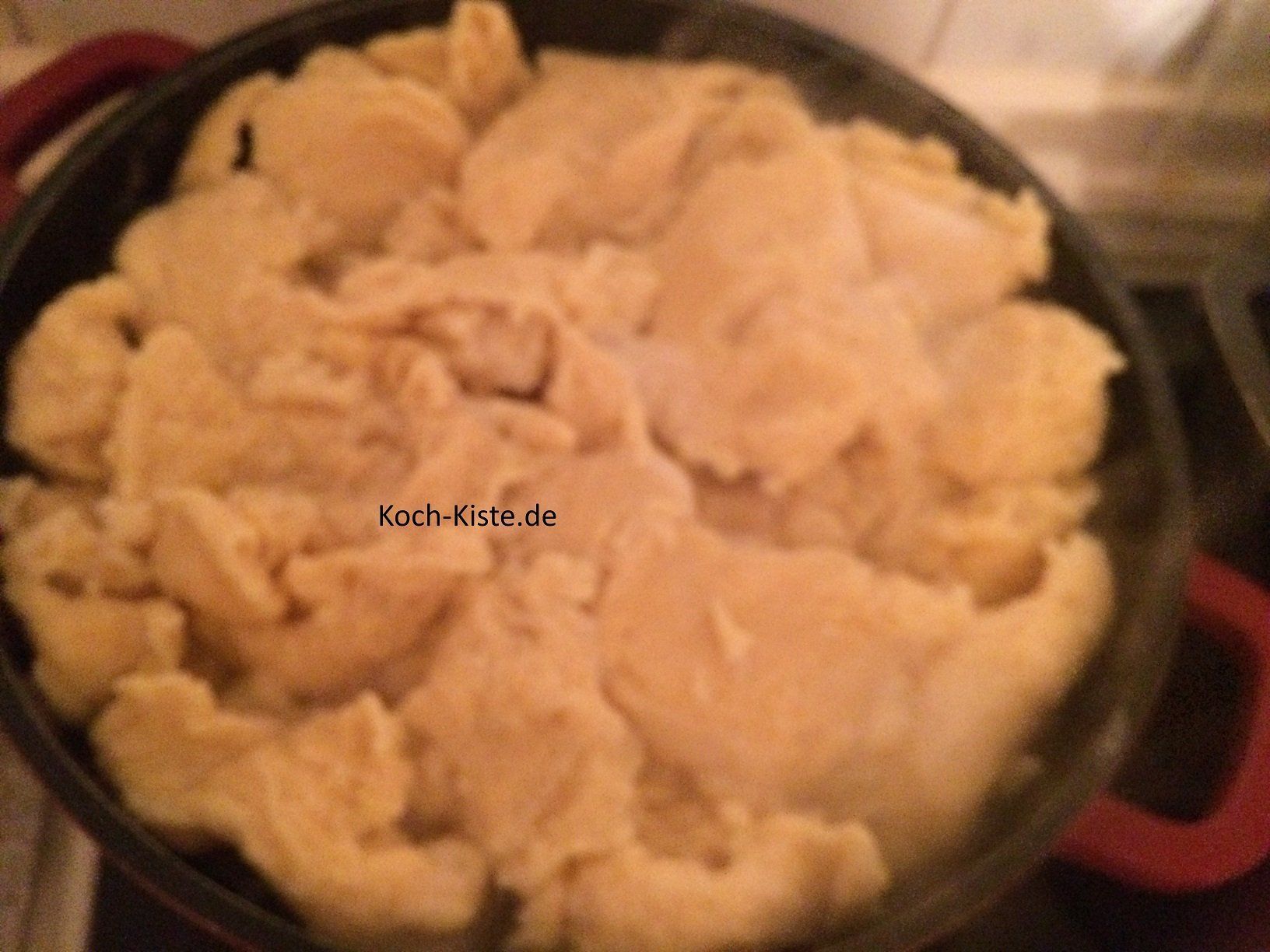 gesamter Teig zu Eierklüten verarbeitet