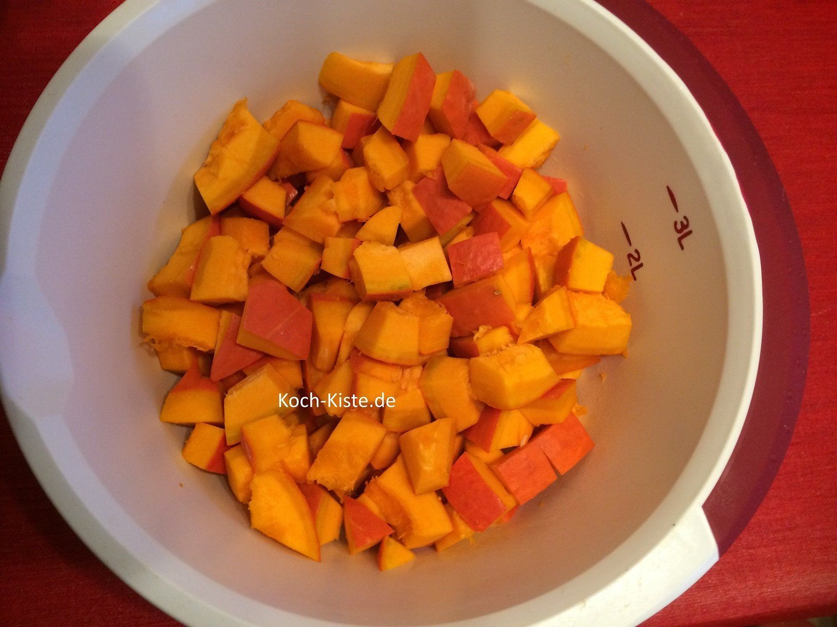 Kürbis gewürfelt