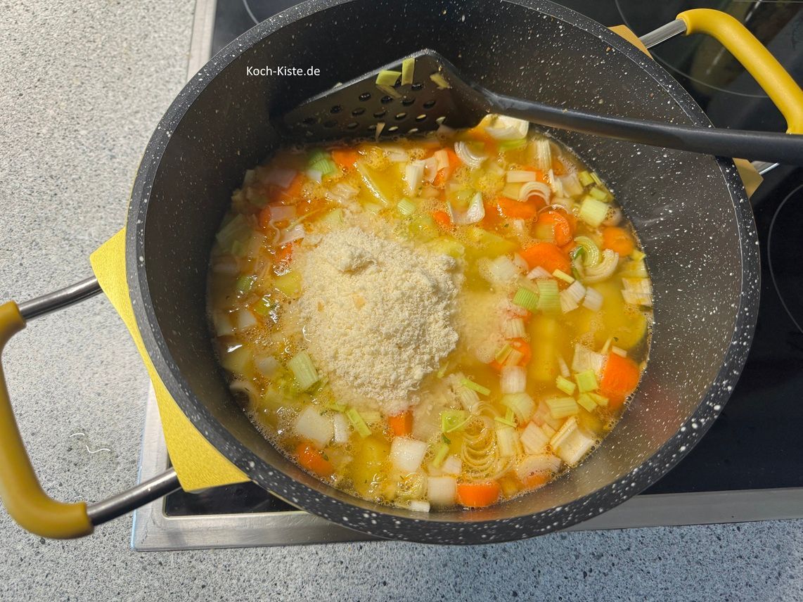 Nun kannst Du den Parmesankäse