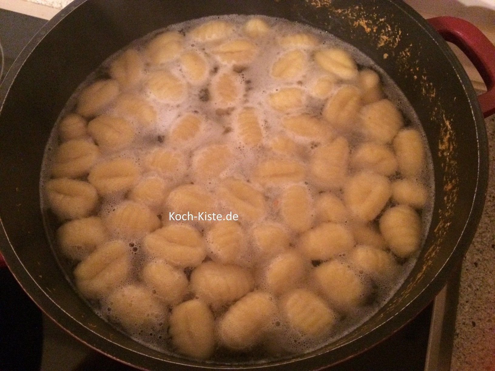 Gnocchi gar ziehen lassen