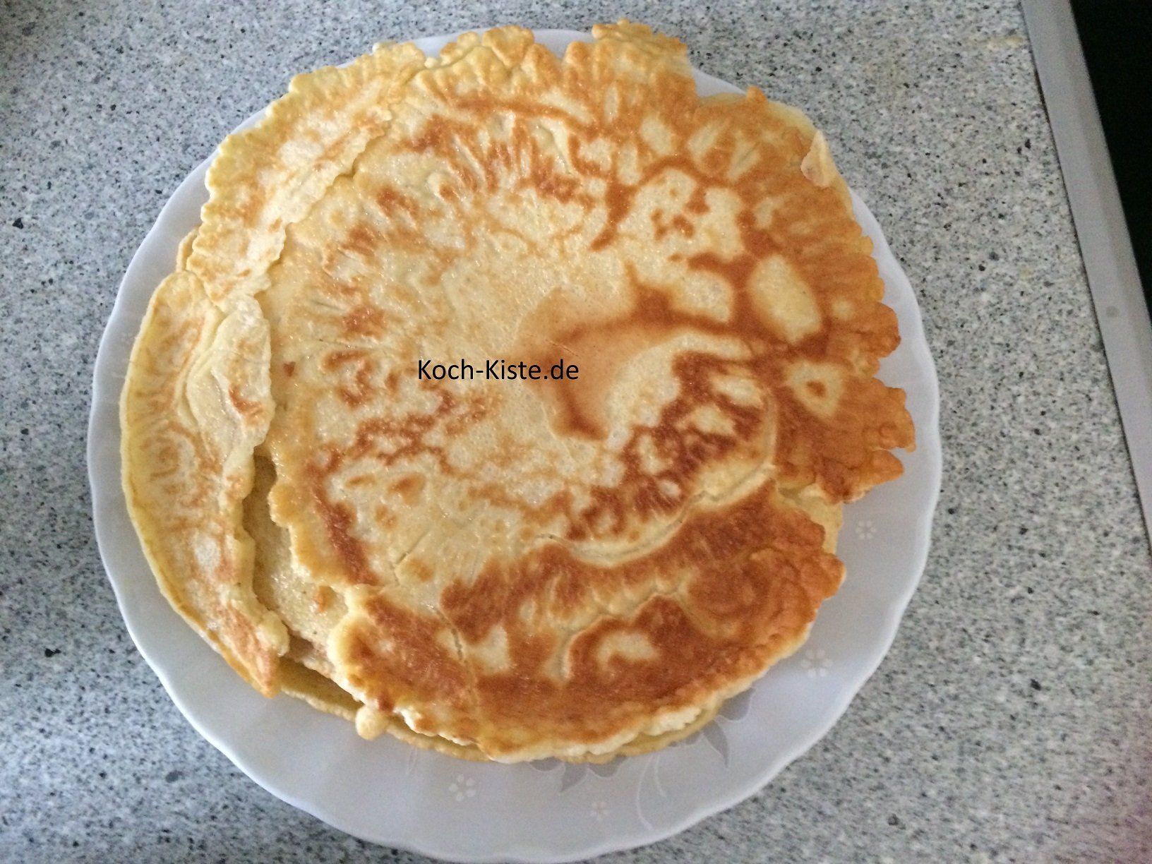 Pfannkuchen in den Backofen stellen und warm halten