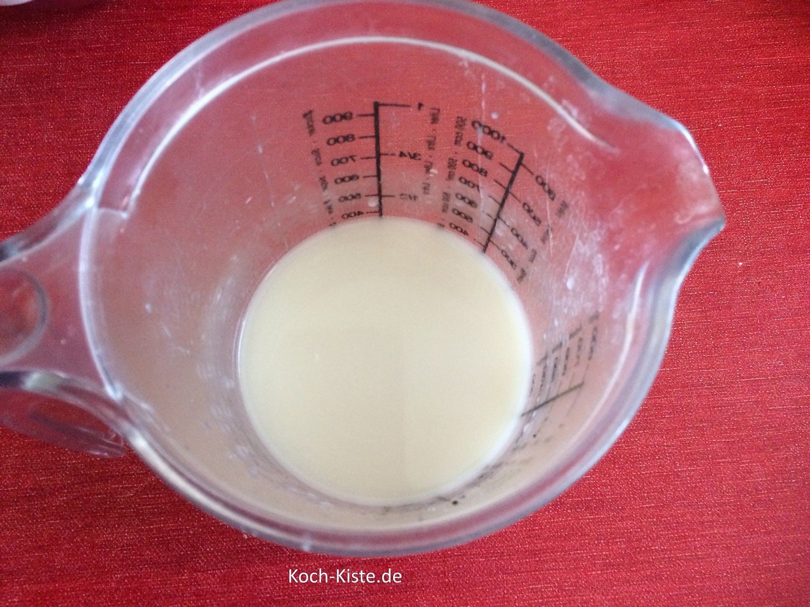 Hefe in Wasser auflösen