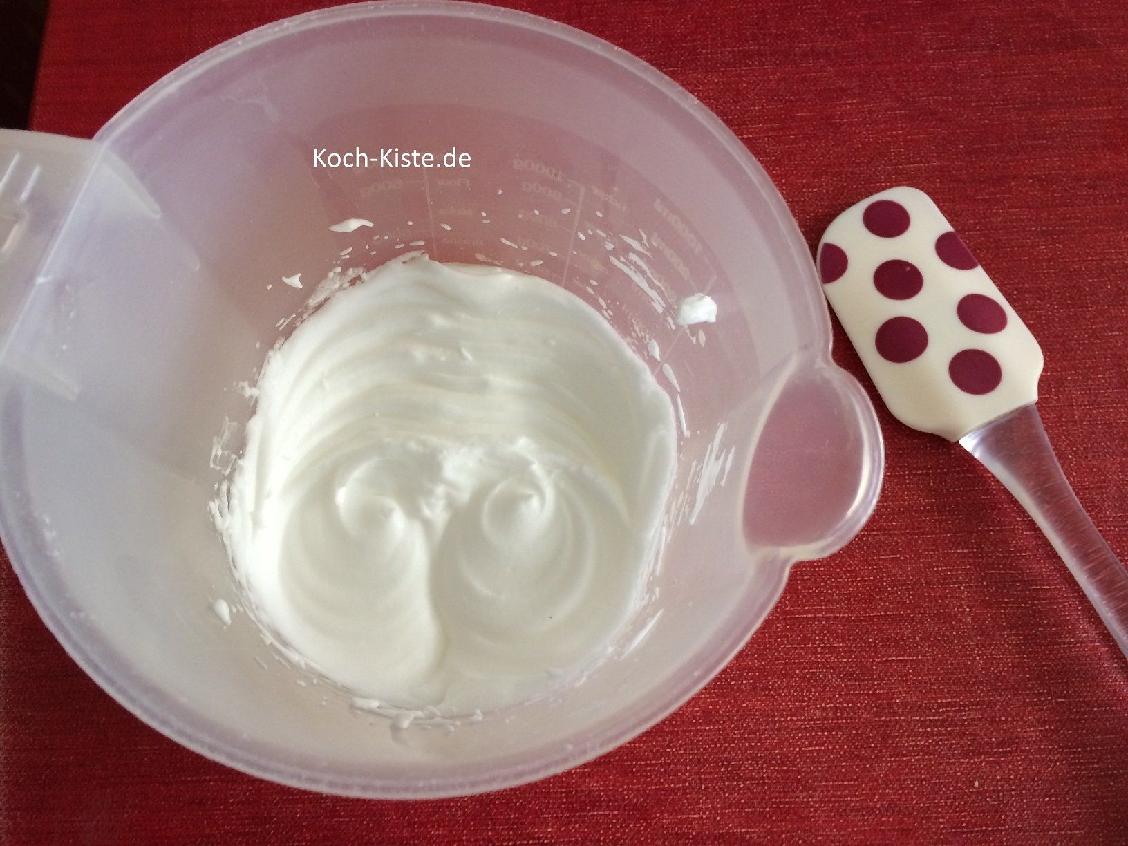 Eiweiß steif schlagen