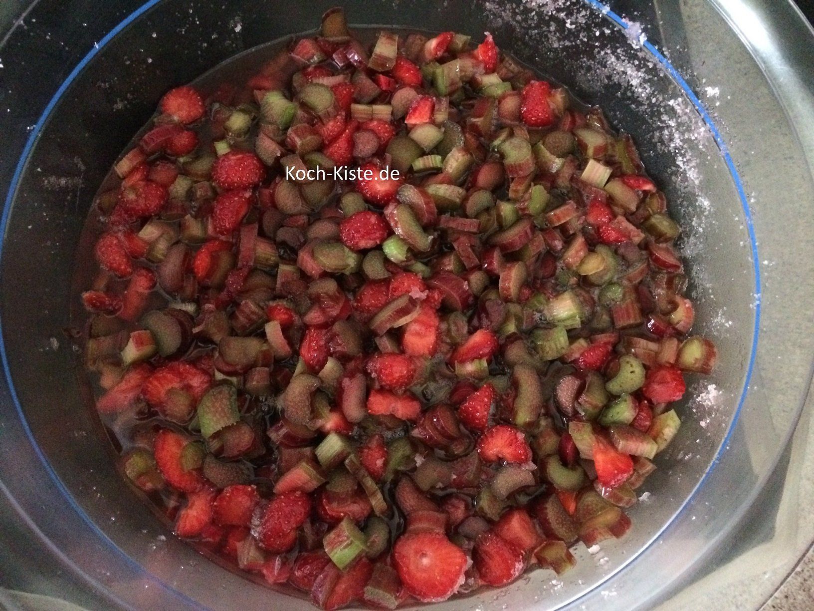nach 3 Stunden hat sich Saft gebildet