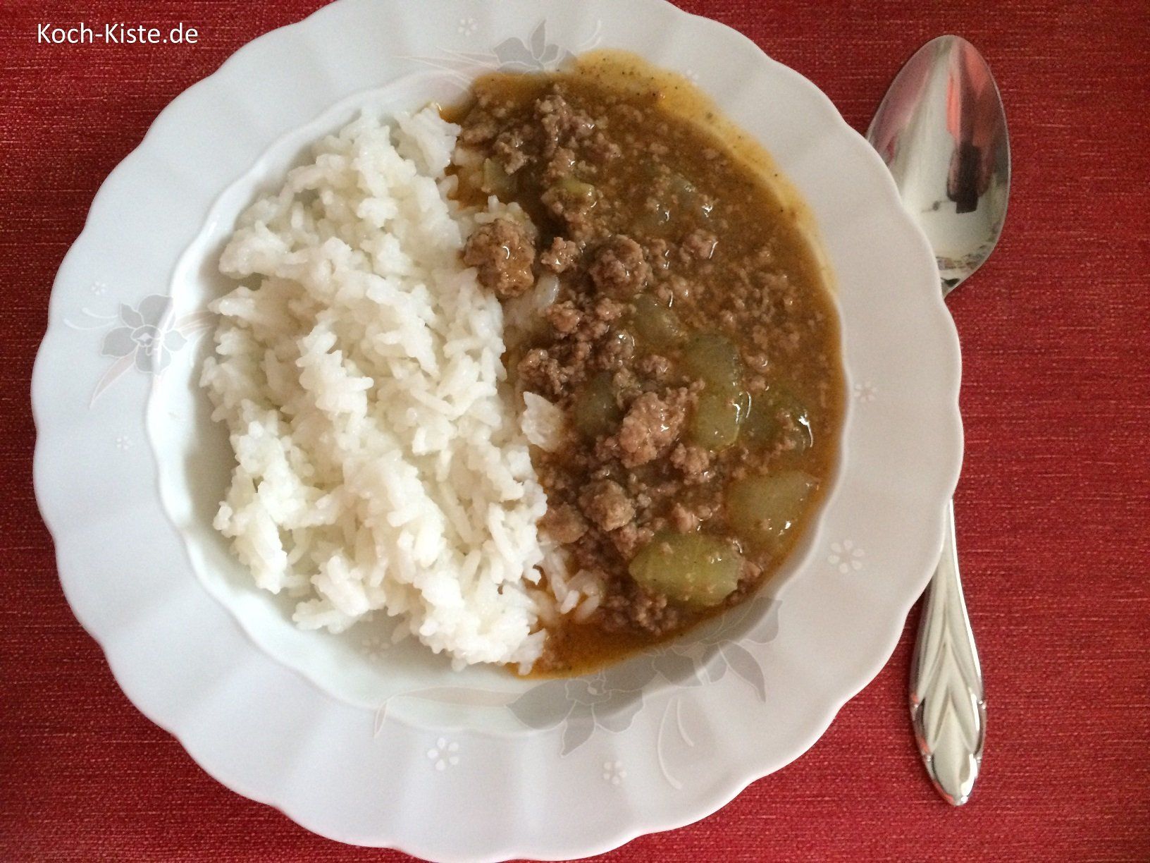 Schmorgurken-Hack Topf