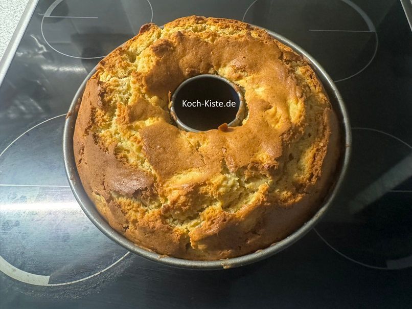 der fertige Apfel Puffer ist nach 55 - 60 Minuten fertig