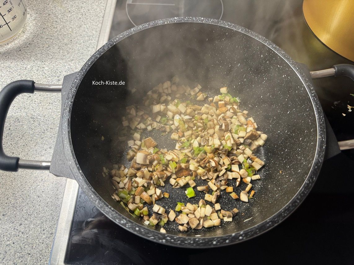 und brate sie ebenfalls mit an