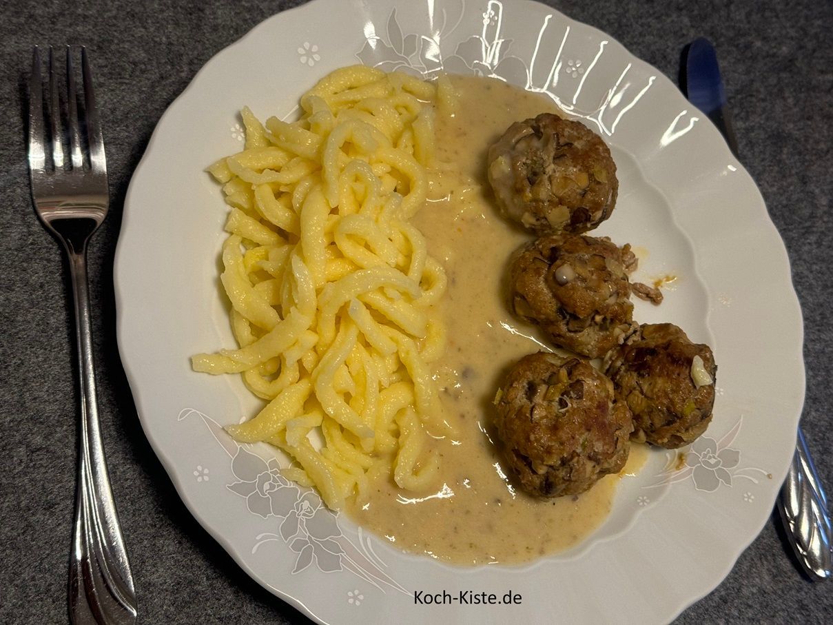 Pilzfrikadellen mit Pilzsoße