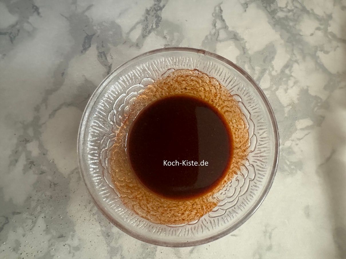 und es wird alles mit dem Esslöffel verrührt