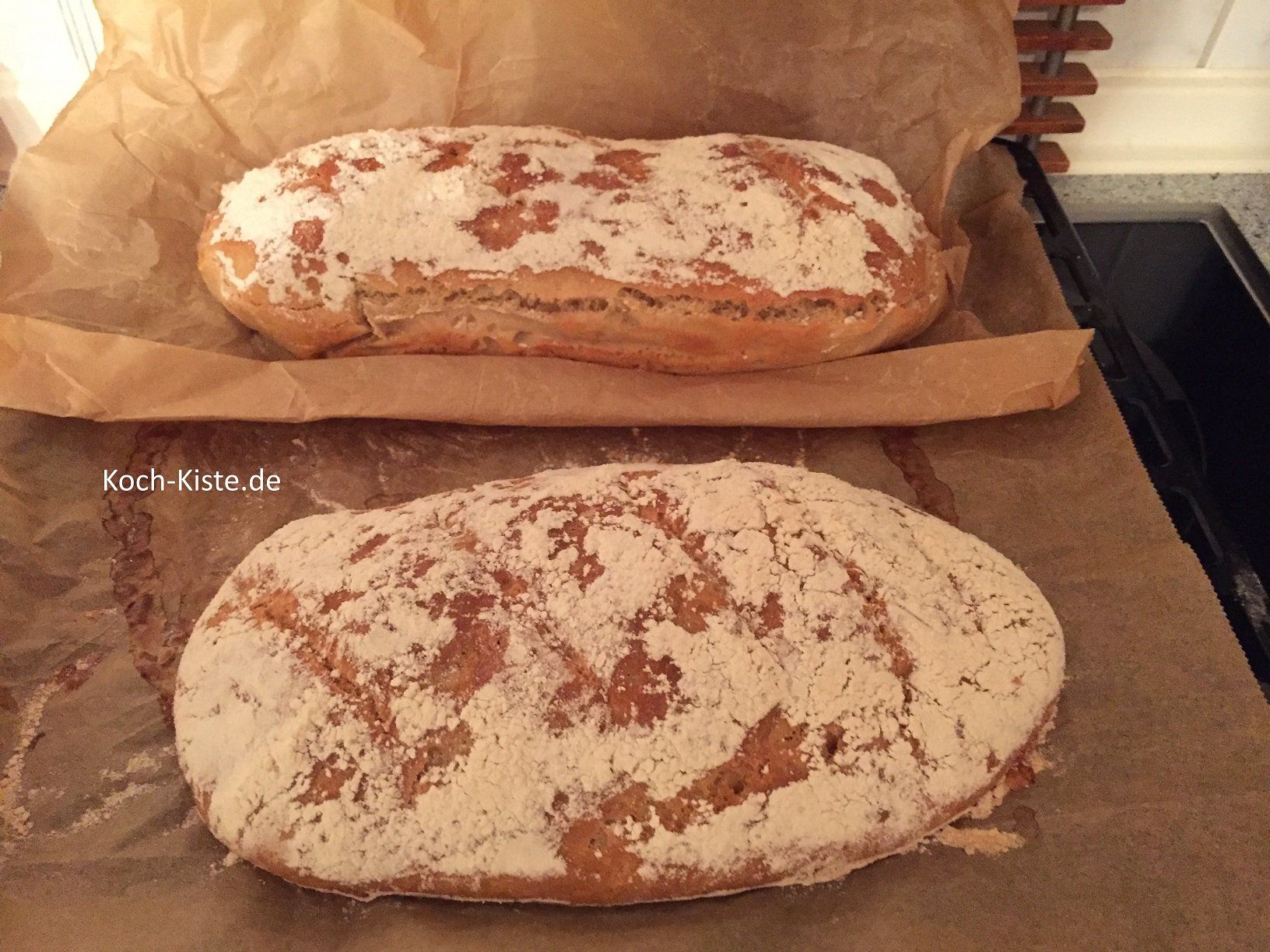 fertig gebackene super, fluffige Dinkelbrote