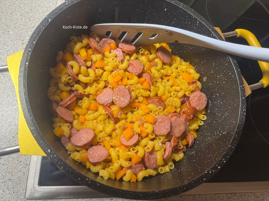 und werden gleichmäßig untergehoben