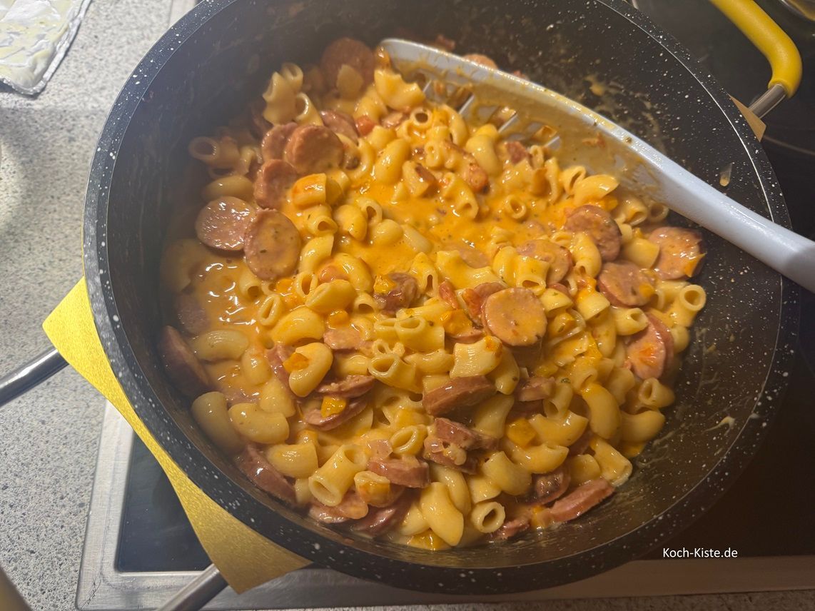 und wird gleichmäßig unter gerührt