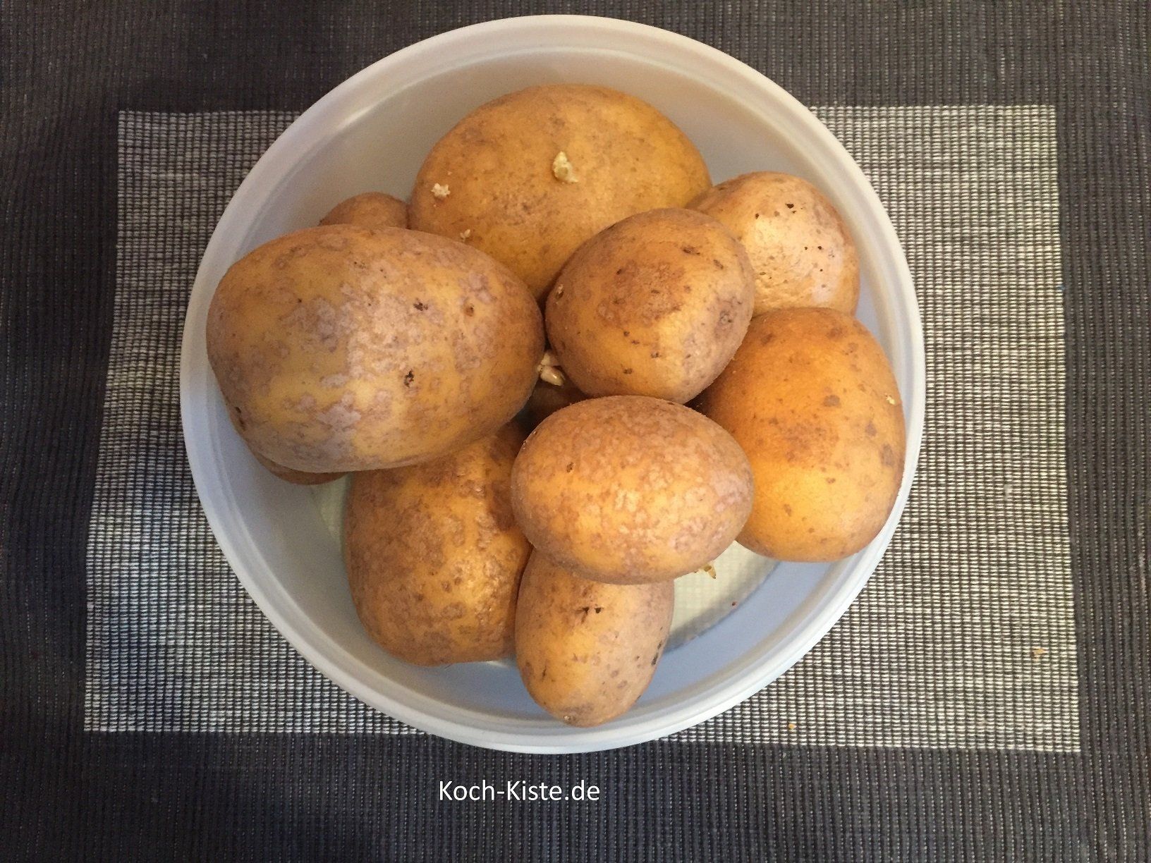 Kartoffeln schälen