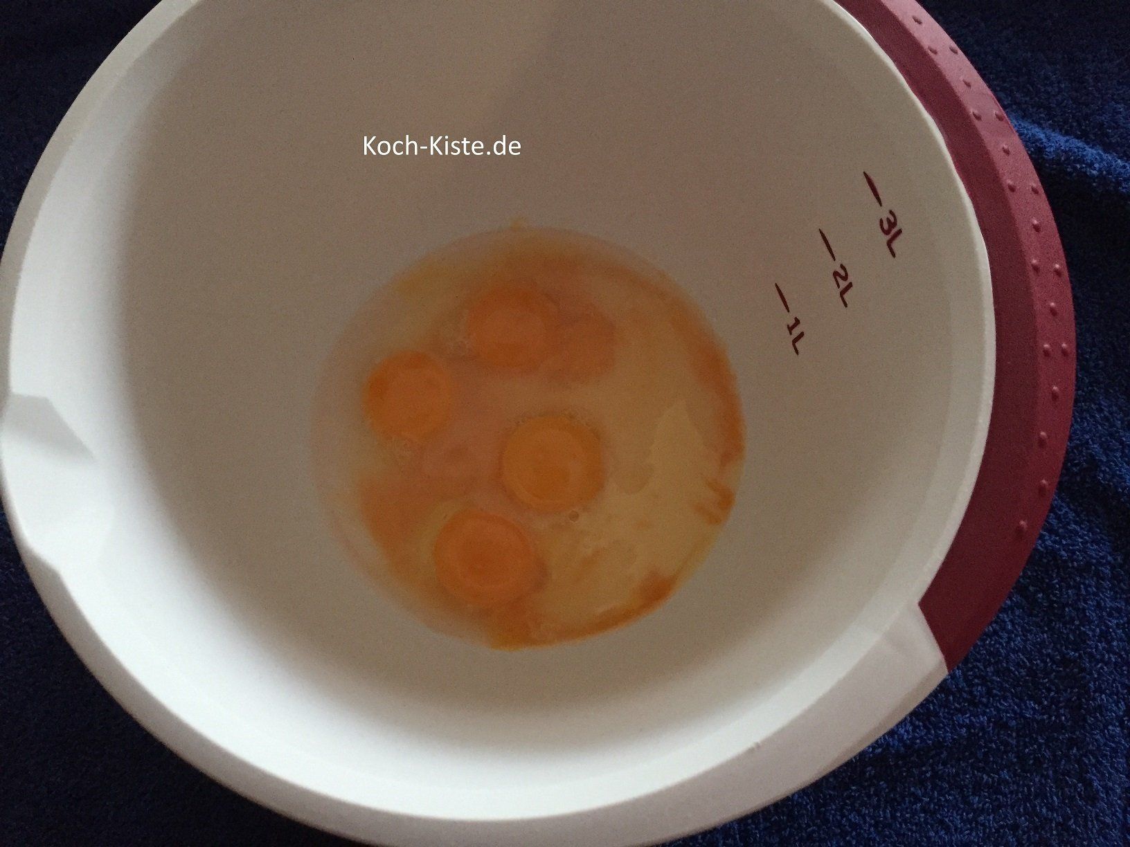 6 Esslöffel Wasser dazu