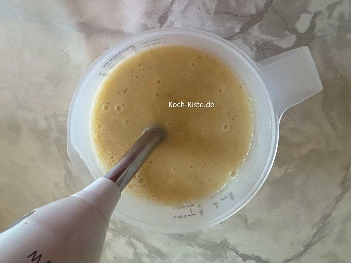 pürriere vorsichtig alle Zutaten