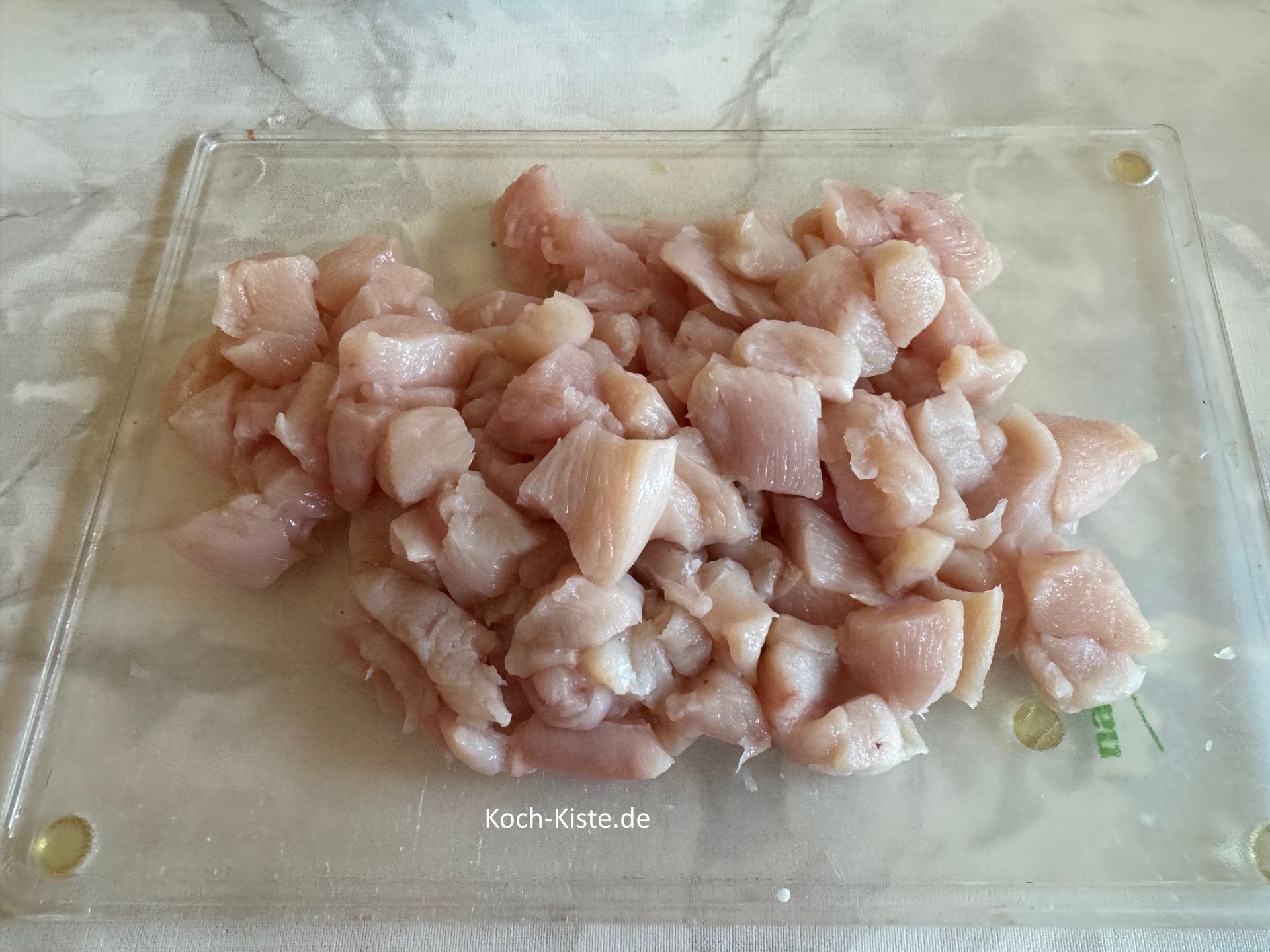 wiederhole die Vorgänge auch mit den üprigen Hähnchenbrustfilets