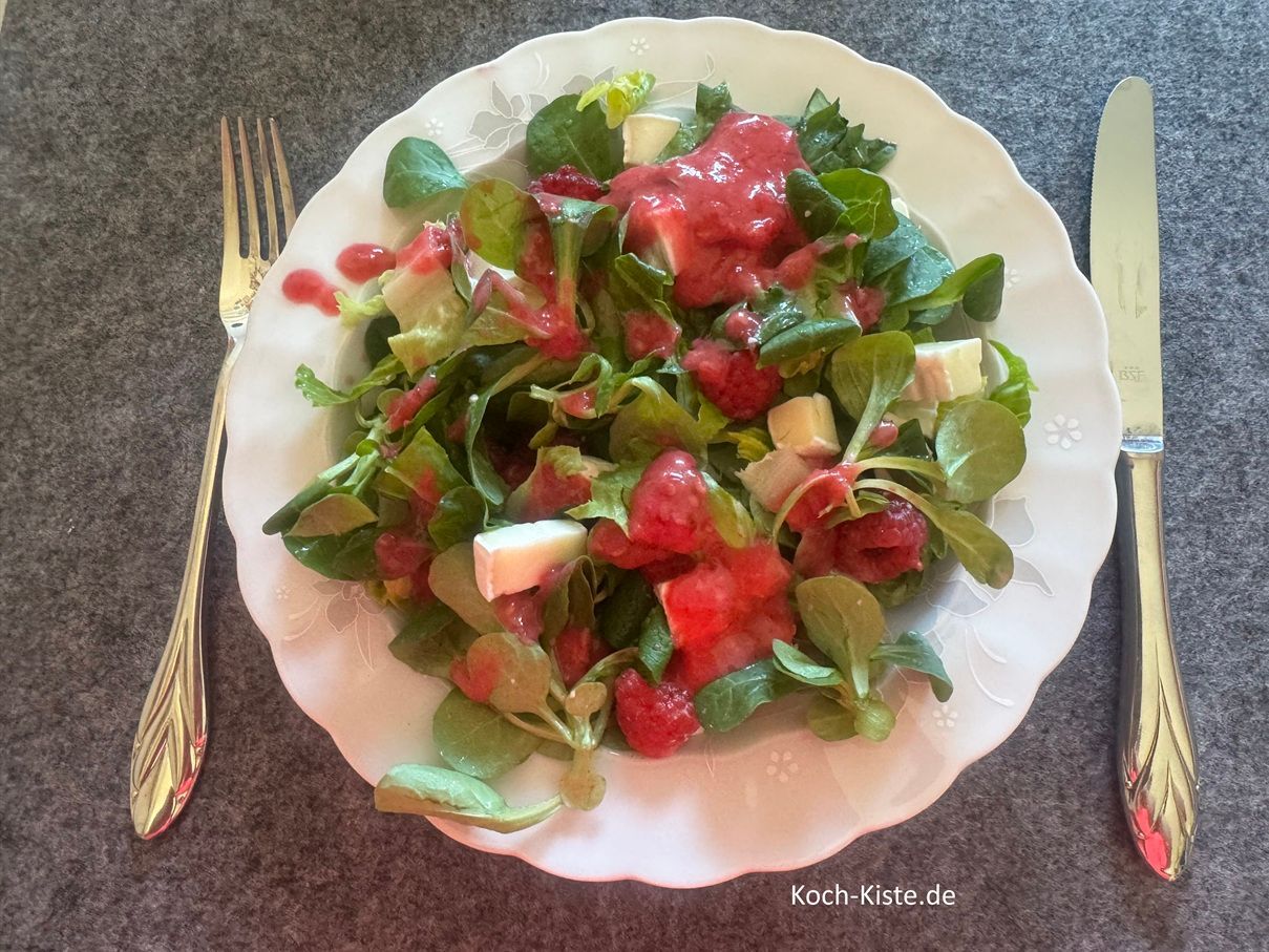 Käse Himbeer Salat