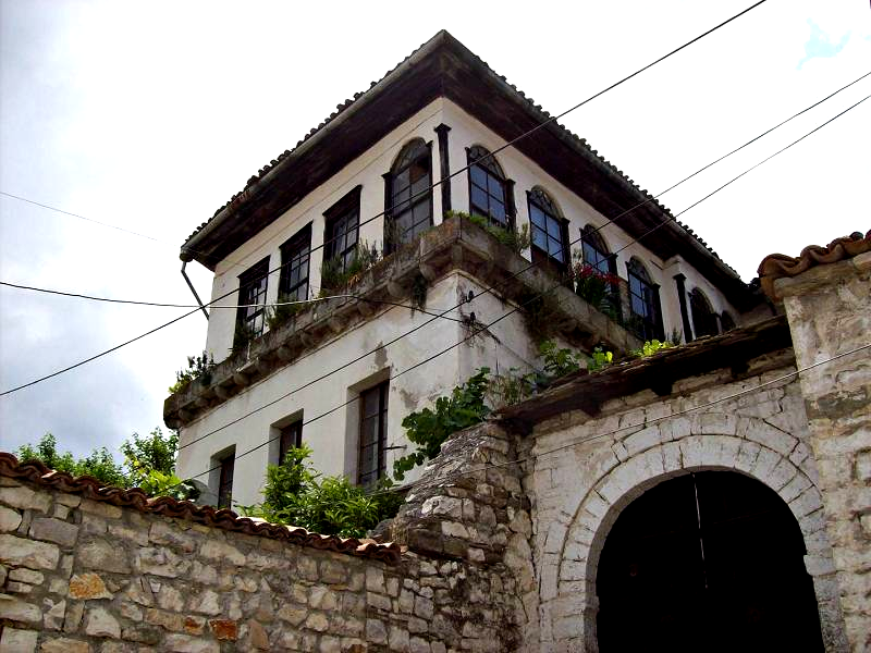 Albanien - Reiseführer und Touren