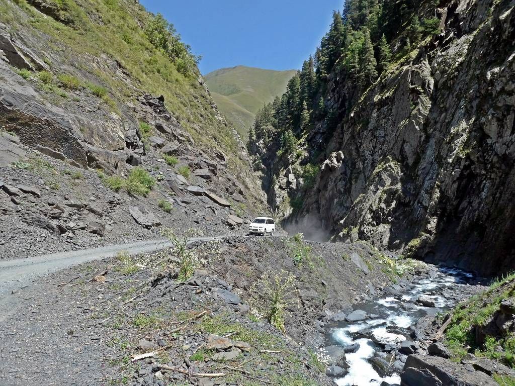 Georgien - 4x4 Offroad Guide Tourenbuch