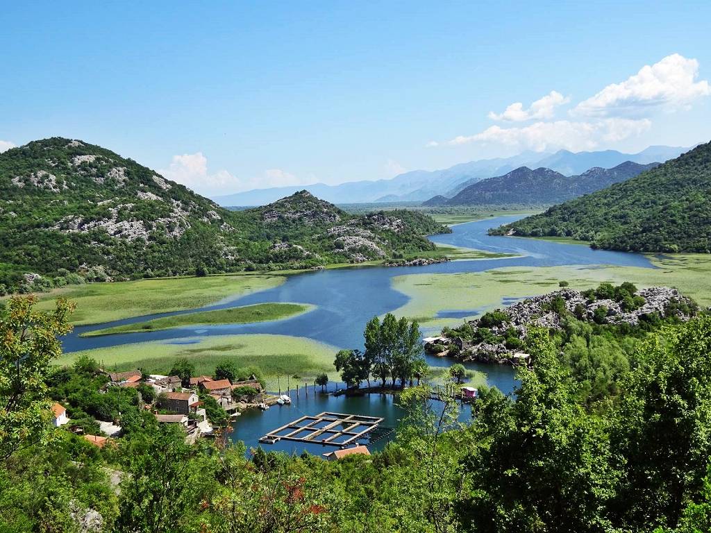 Montenegro Roadtrip Offroad