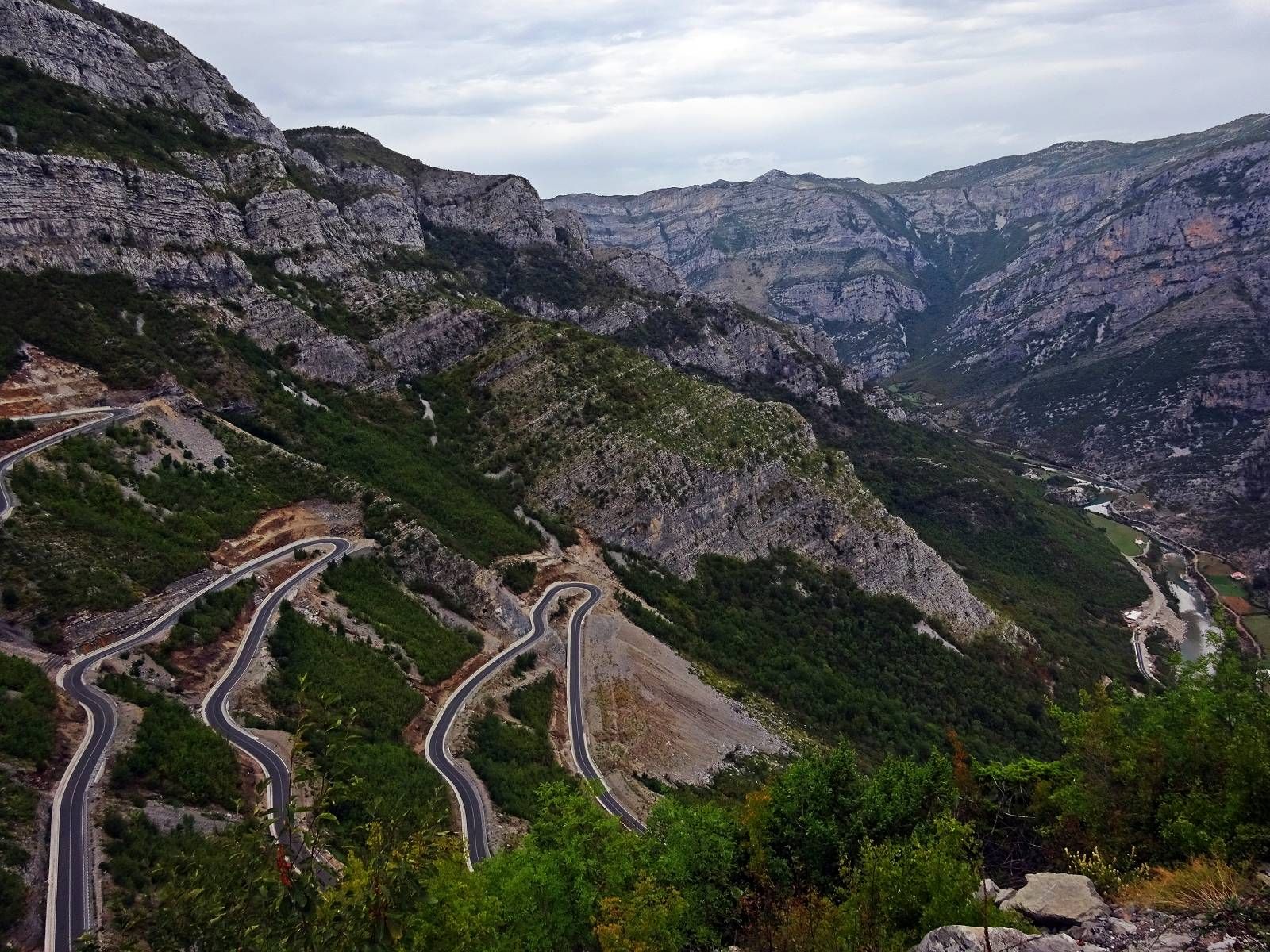 Montenegro Offroad Tour Roadtrip Selbstfahrer