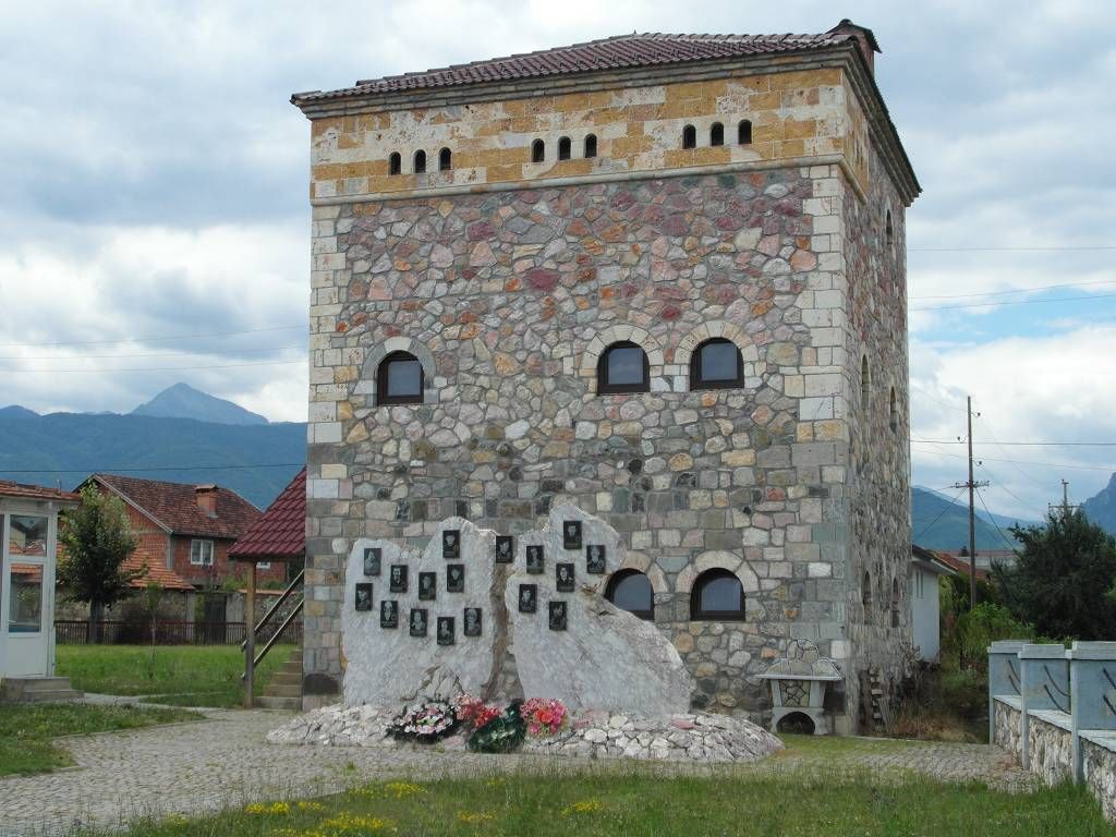 Kullas - albanische Wehrhäuser