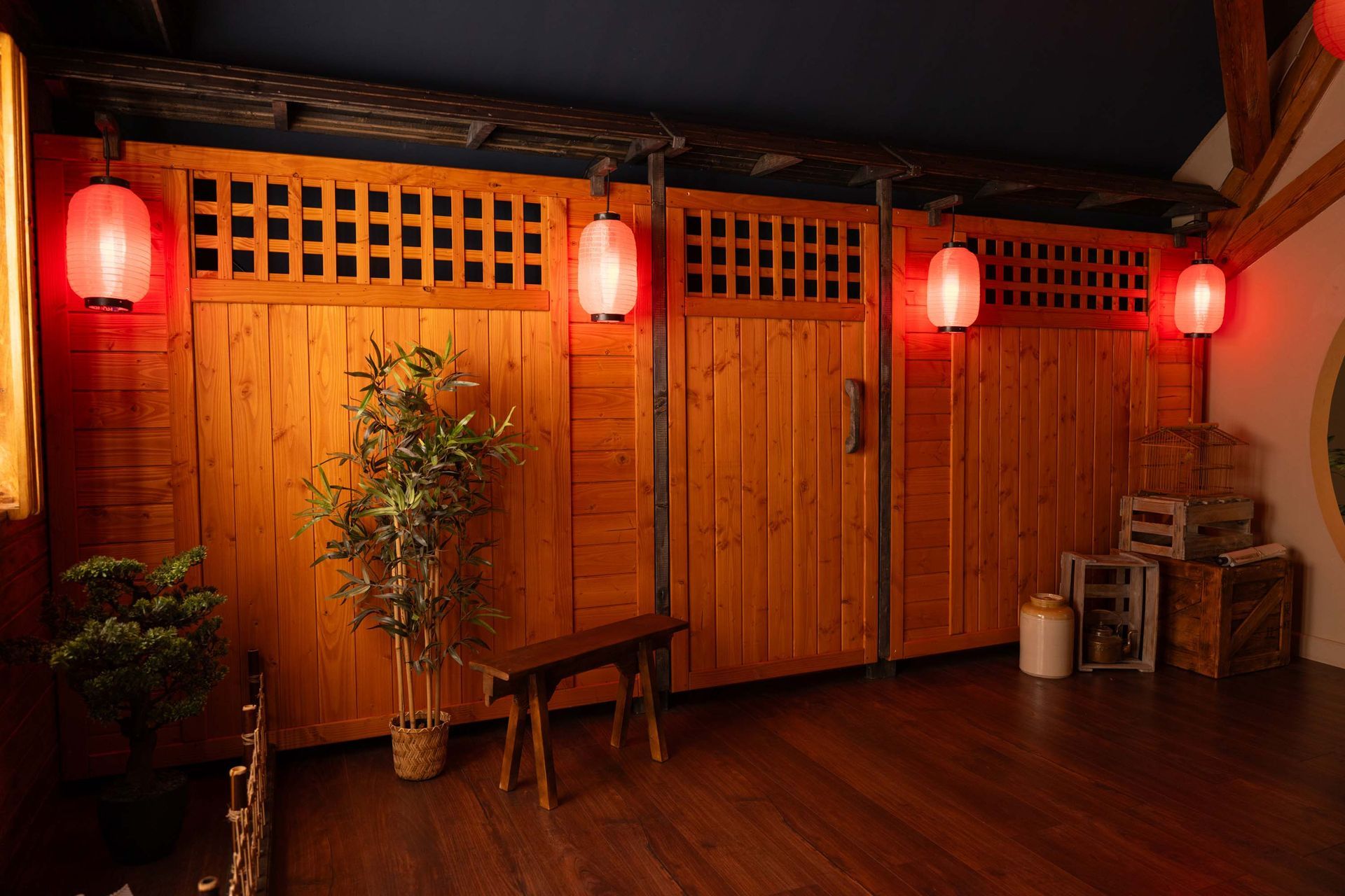 OH3-Studios Mietstudio Fotostudio Studio 3 Asia Set Tee Haus