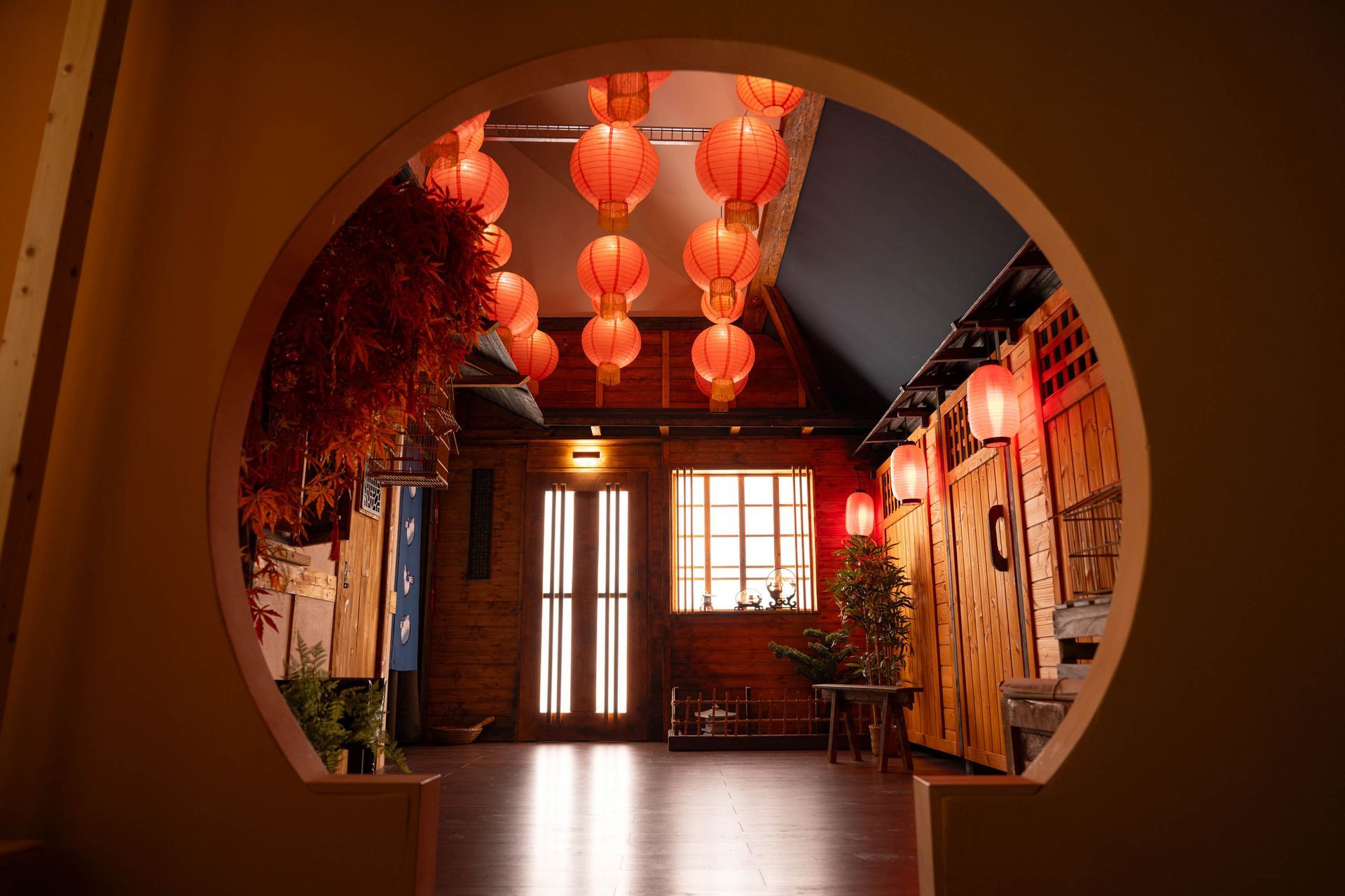 OH3-Studios Mietstudio Fotostudio Studio 3 Asia Set Tee Haus