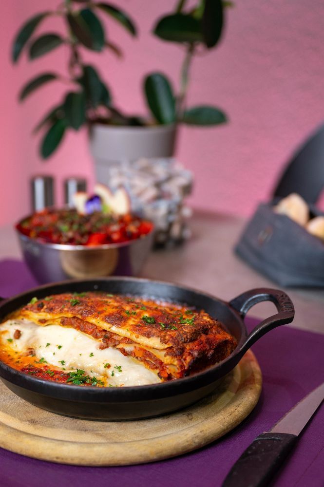 Photo de couple dans la nature