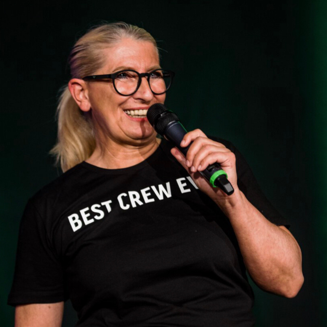 Evelyn Venzke beim Vortrag