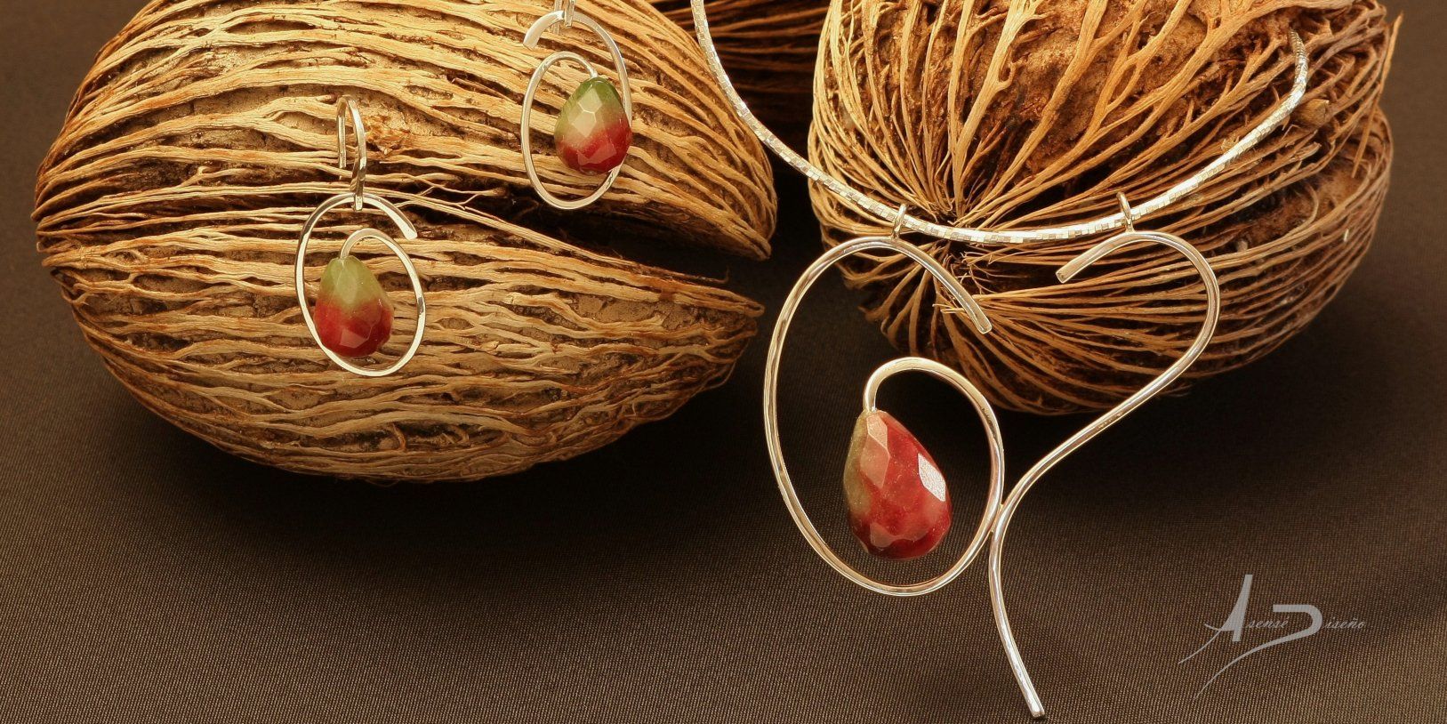 Conjunto plata 925 y jade granate verde.