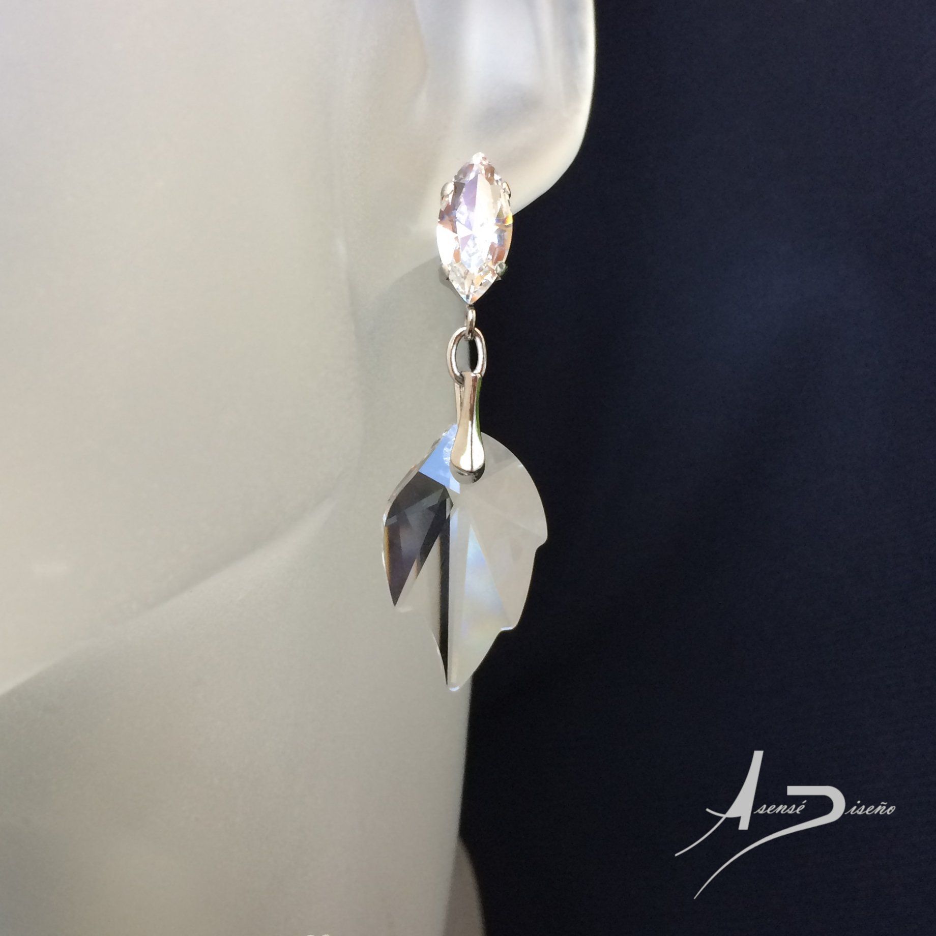 Joyeria de diseño para eventos en plata 925, circonitas y cristales Swarovski.