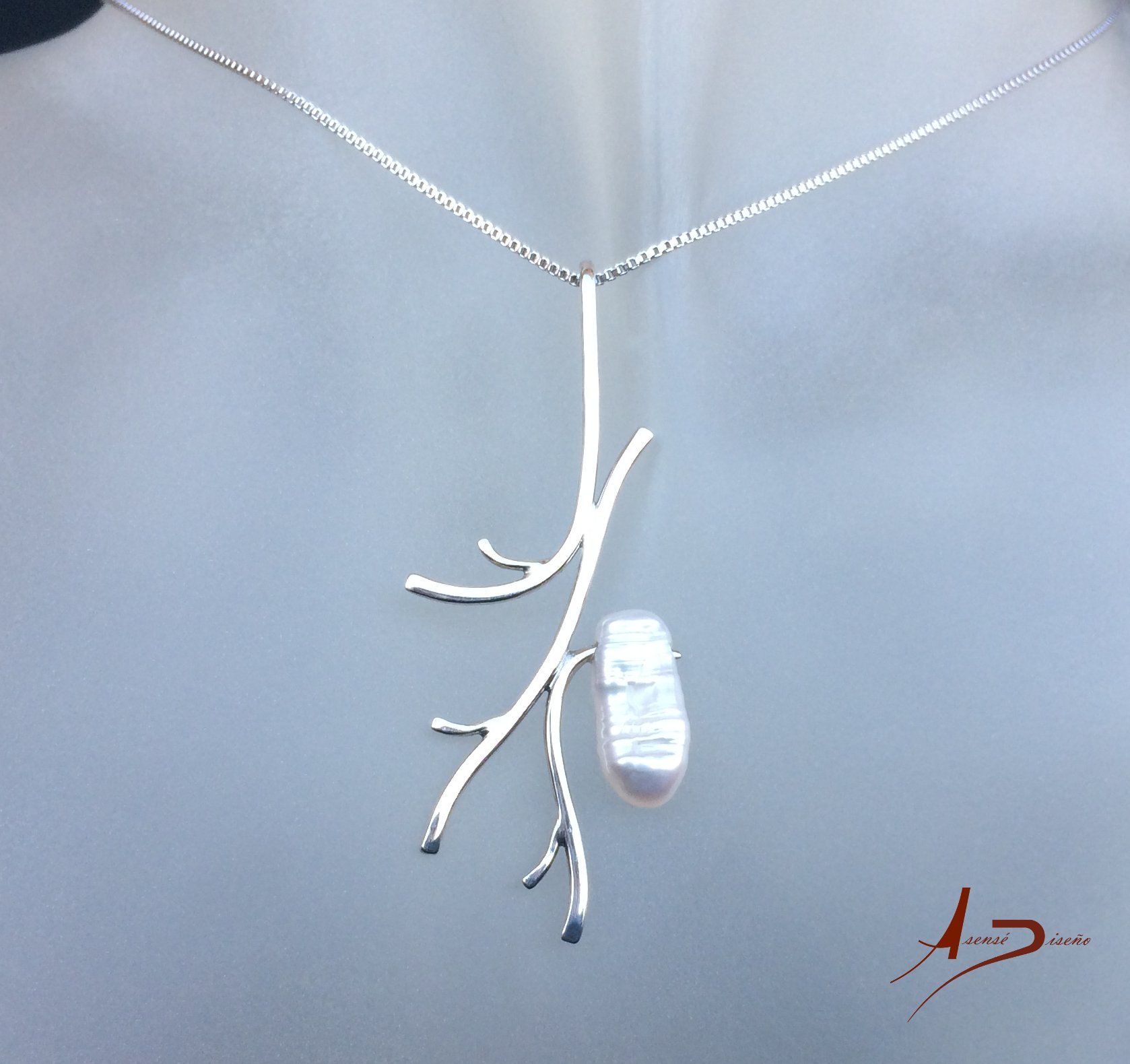 Colgantes de diseño en plata, gemas y Swarovski