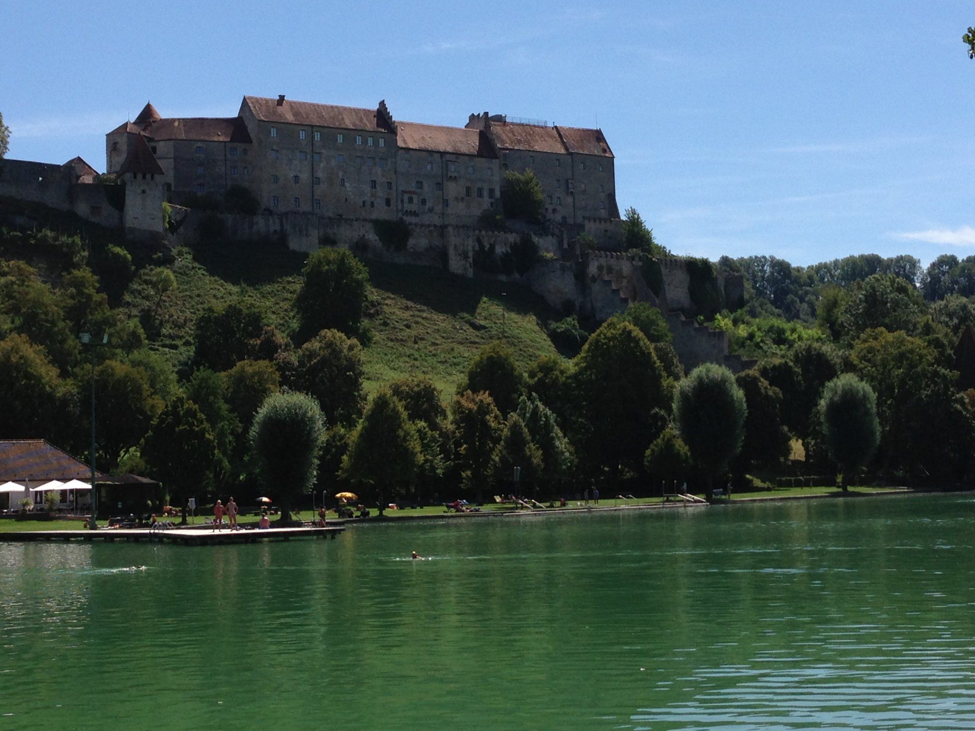 view of the castle from over the Wöhrsee
