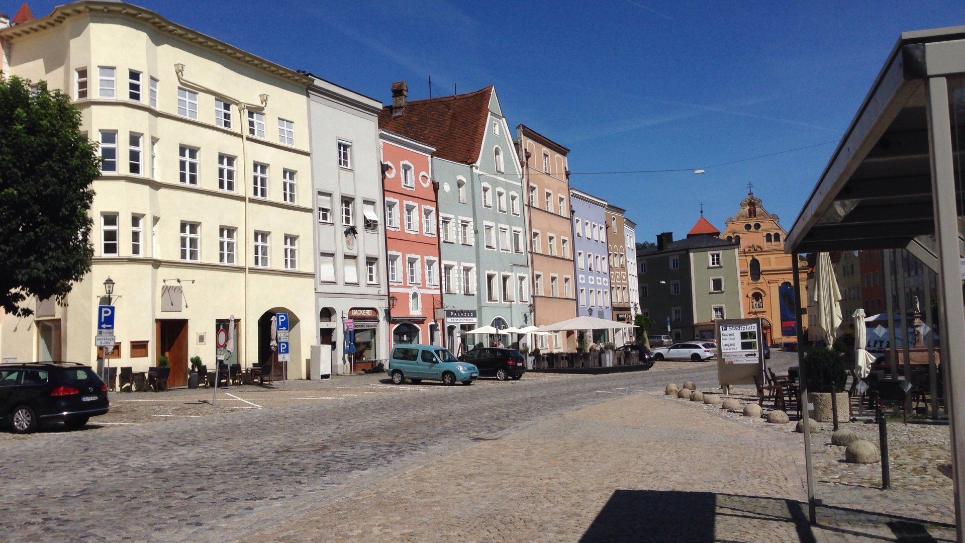 view of the market place in the AltStadt