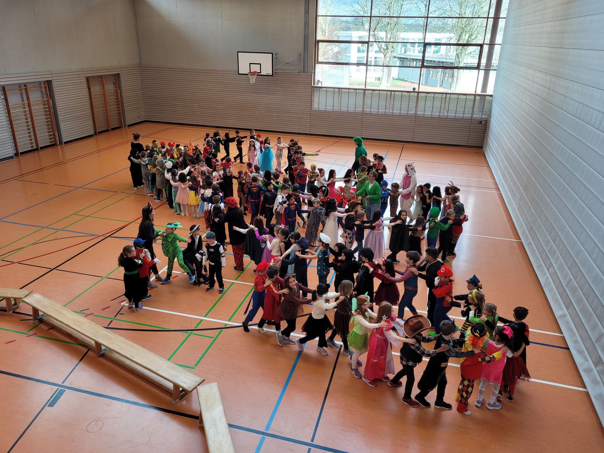 Fasching Klassen 1 und 2