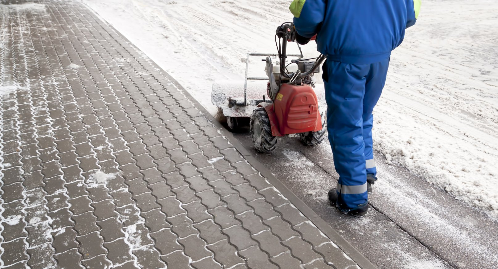 Zur Haftung des Immoblieneigentümers bei Verletzung der Streupflicht.