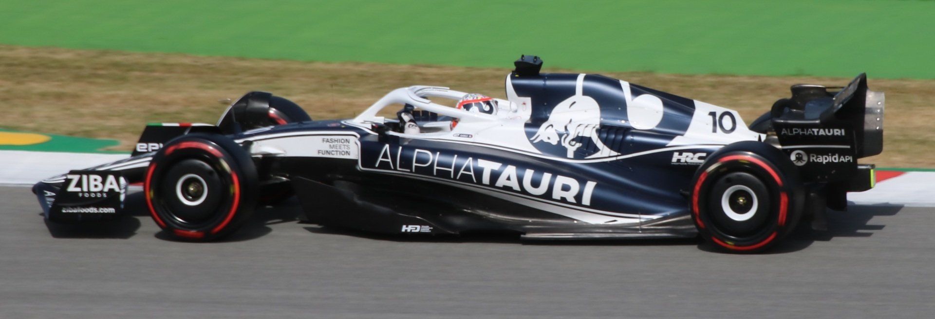 Gasly AlphaTauri AT03 Red Bull