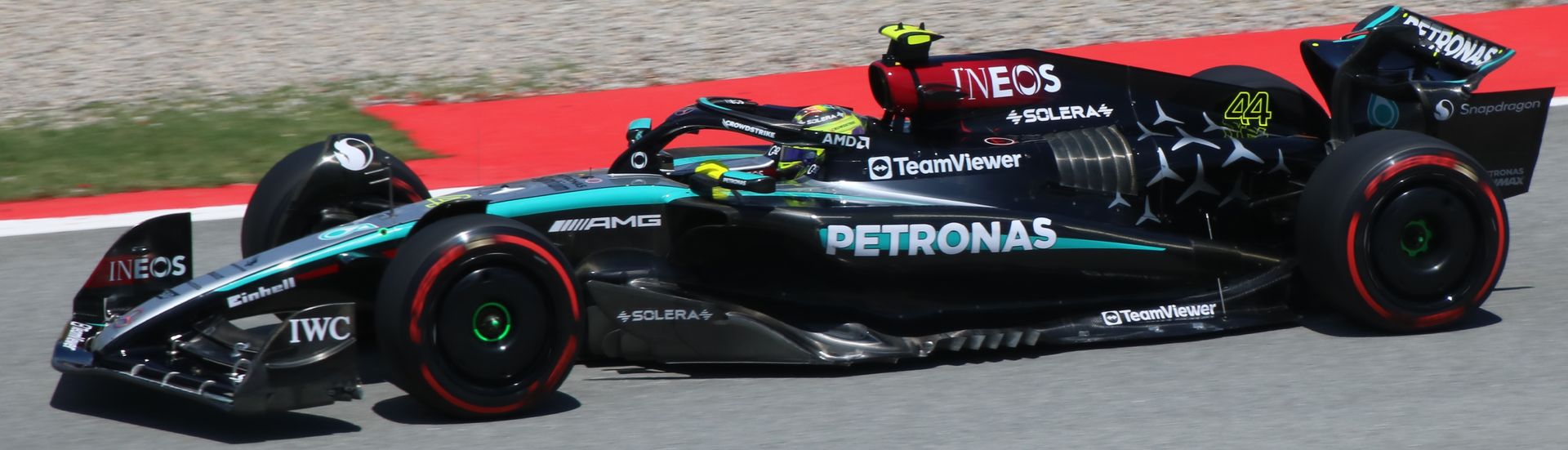 Hamilton. Mercedes W15