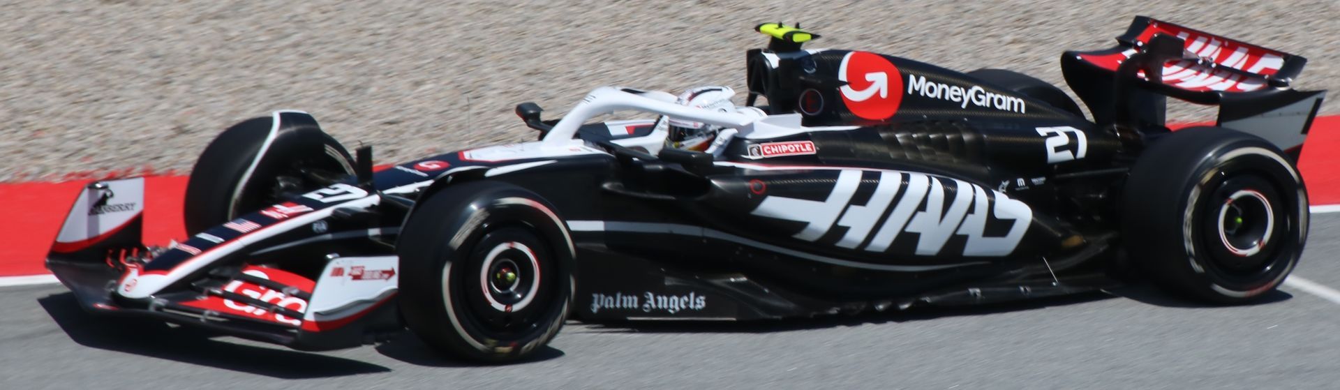 Hulkenberg. Haas VF-24 Ferrari